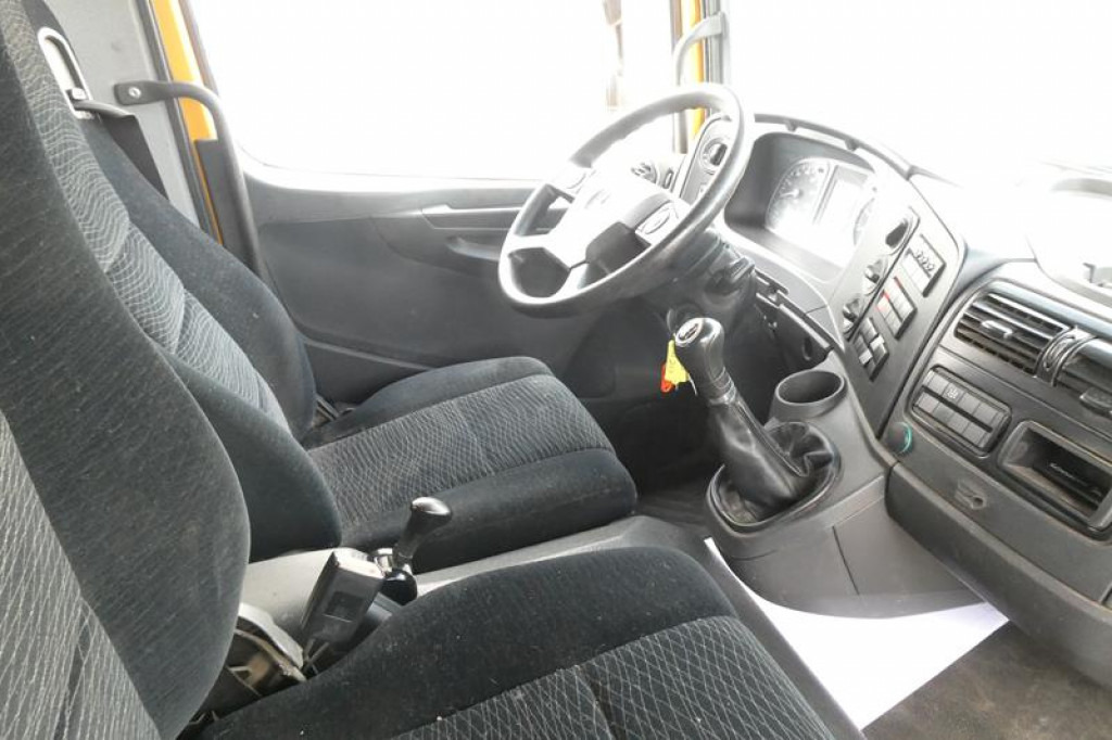 MERCEDES-BENZ Atego 1224 K 2-Achs Kipper Kran 2x Hdr Ausschub Greiferst. - Kallurauto, Kraanaga veoauto: pilt 5 MERCEDES-BENZ Atego 1224 K 2-Achs Kipper Kran 2x Hdr Ausschub Greiferst. - Kallurauto, Kraanaga veoauto: pilt 5