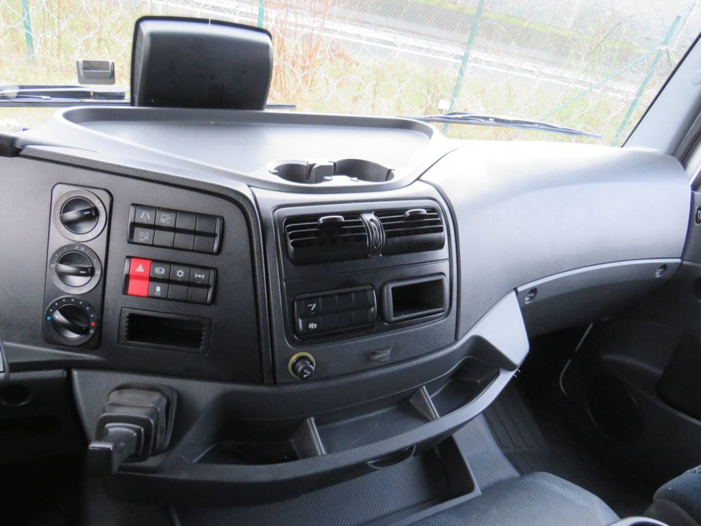 MERCEDES-BENZ Atego 1527 L Pritsche LBW - Tent veoauto: pilt 5 MERCEDES-BENZ Atego 1527 L Pritsche LBW - Tent veoauto: pilt 5