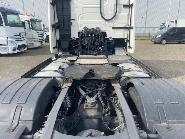 Volvo FH 13.460 XL cabine, euro 6 , full spoilered, smart tacho , new clutch ,beauty..... - Sadulveok: pilt 5 Volvo FH 13.460 XL cabine, euro 6 , full spoilered, smart tacho , new clutch ,beauty..... - Sadulveok: pilt 5