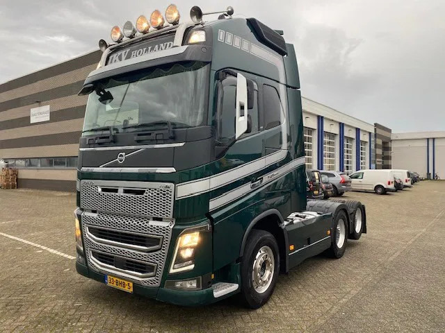 Volvo FH 16 6x2 sleepas trekker ,DL ,750 pk, XL cabine , schuifschotel . - Sadulveok: pilt 1 Volvo FH 16 6x2 sleepas trekker ,DL ,750 pk, XL cabine , schuifschotel . - Sadulveok: pilt 1