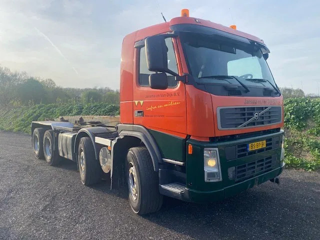 Volvo FM 440 8x4 ,containersysteem, handgeschakeld, luchtvering, naafreductie... - Veoauto - kaablisüsteem: pilt 2 Volvo FM 440 8x4 ,containersysteem, handgeschakeld, luchtvering, naafreductie... - Veoauto - kaablisüsteem: pilt 2
