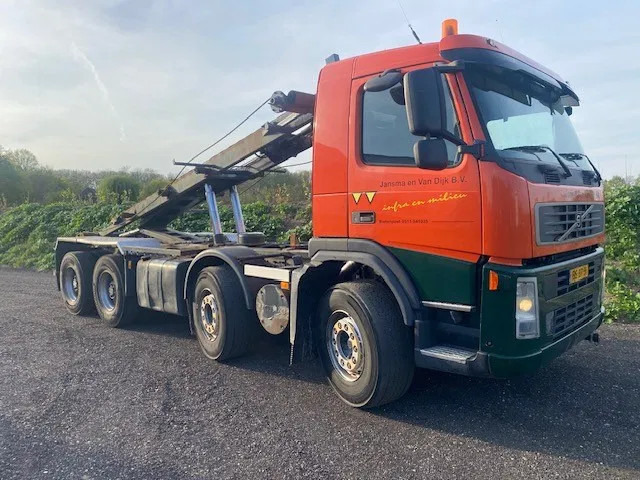 Volvo FM 440 8x4 ,containersysteem, handgeschakeld, luchtvering, naafreductie... - Veoauto - kaablisüsteem: pilt 4 Volvo FM 440 8x4 ,containersysteem, handgeschakeld, luchtvering, naafreductie... - Veoauto - kaablisüsteem: pilt 4