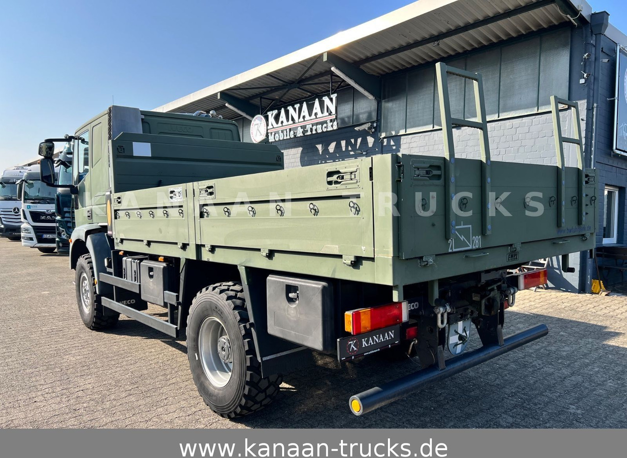 Iveco ML100E22WM-BW 4x4 Miltär Camper Exped 8.670Km - Madelveok/ Platvormveok: pilt 4 Iveco ML100E22WM-BW 4x4 Miltär Camper Exped 8.670Km - Madelveok/ Platvormveok: pilt 4