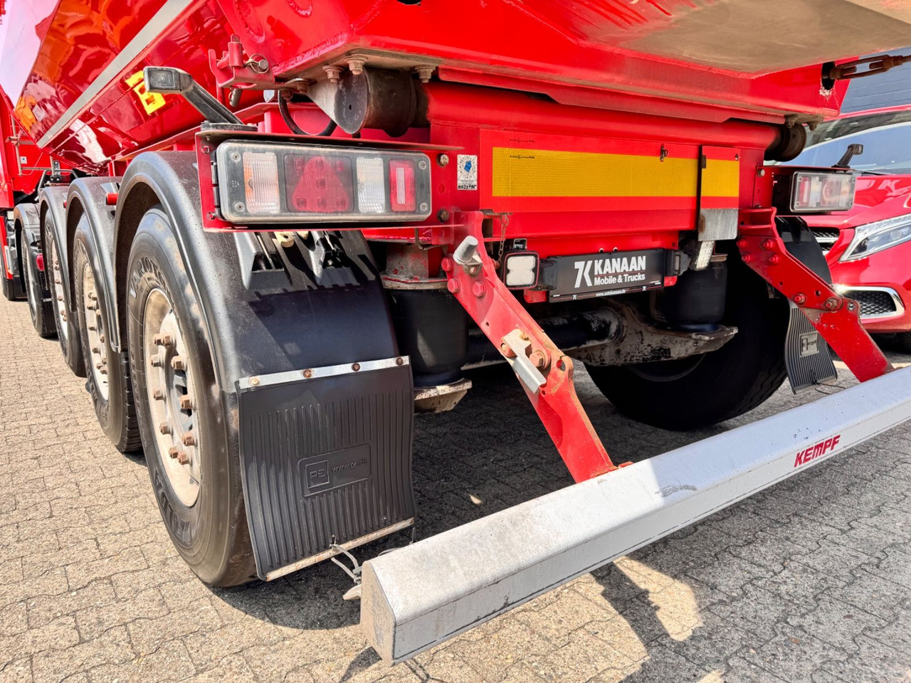 Kempf SKM 35/3 Alu Mulde ca.28m³ el. Verdeck 5.020Kg - Kallur-poolhaagis: pilt 5 Kempf SKM 35/3 Alu Mulde ca.28m³ el. Verdeck 5.020Kg - Kallur-poolhaagis: pilt 5
