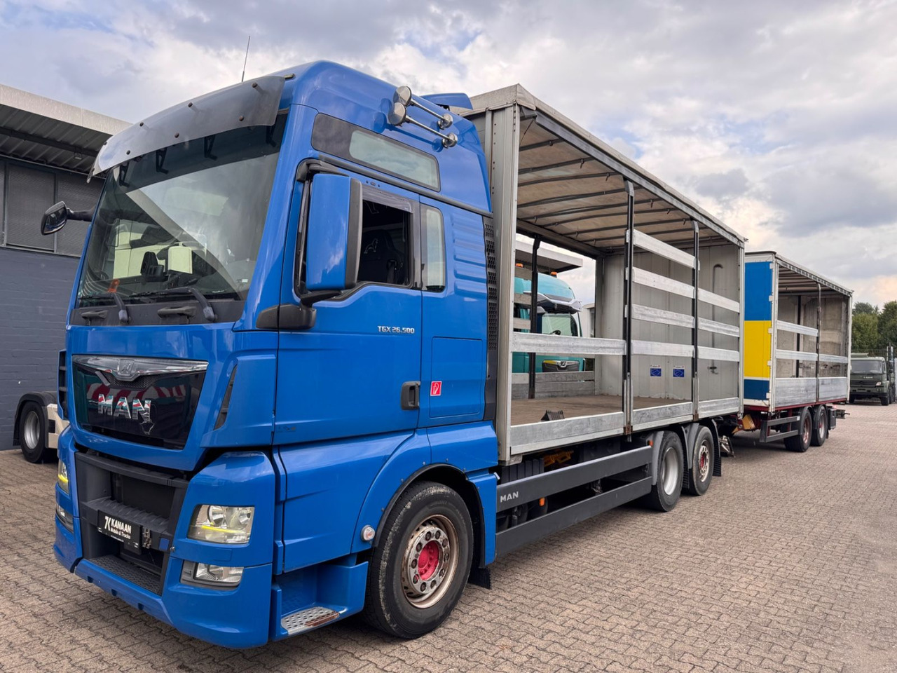MAN 26.500 TGX+Anh LBW Euro6 Lift/Lenkachse - Tent veoauto: pilt 2 MAN 26.500 TGX+Anh LBW Euro6 Lift/Lenkachse - Tent veoauto: pilt 2