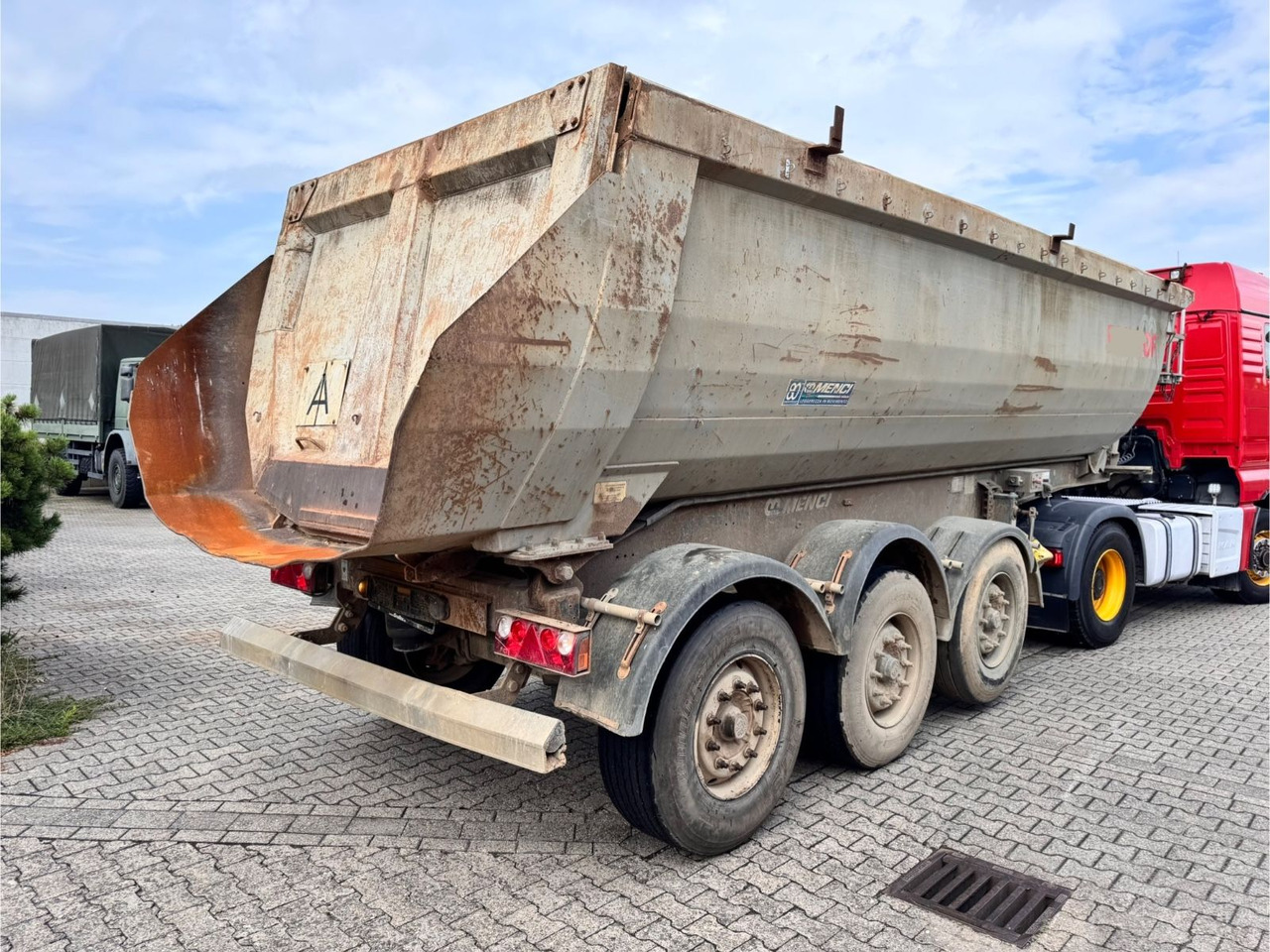 Menci SA700R Kipper Mulde 27m³ Lift Stahl 3 Stück - Kallur-poolhaagis: pilt 5 Menci SA700R Kipper Mulde 27m³ Lift Stahl 3 Stück - Kallur-poolhaagis: pilt 5