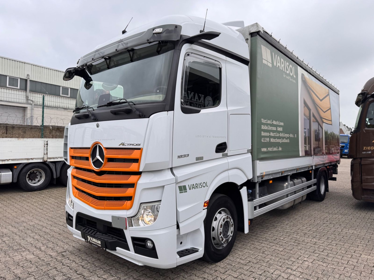 Mercedes-Benz 1833 Actros 5 StreamSPace LBW - Tent veoauto: pilt 3 Mercedes-Benz 1833 Actros 5 StreamSPace LBW - Tent veoauto: pilt 3