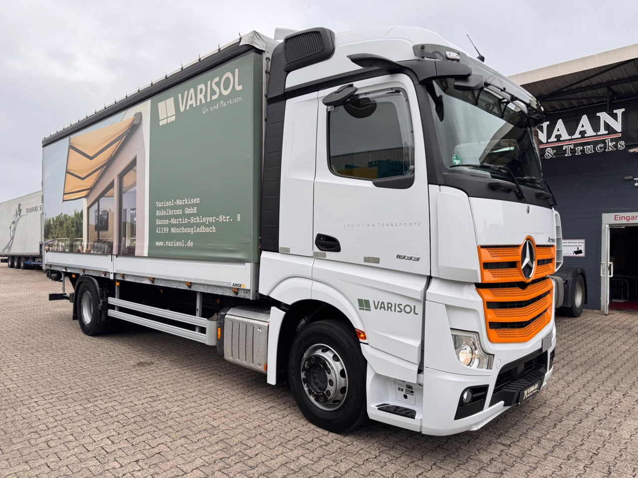 Mercedes-Benz 1833 Actros 5 StreamSPace LBW - Tent veoauto: pilt 1 Mercedes-Benz 1833 Actros 5 StreamSPace LBW - Tent veoauto: pilt 1