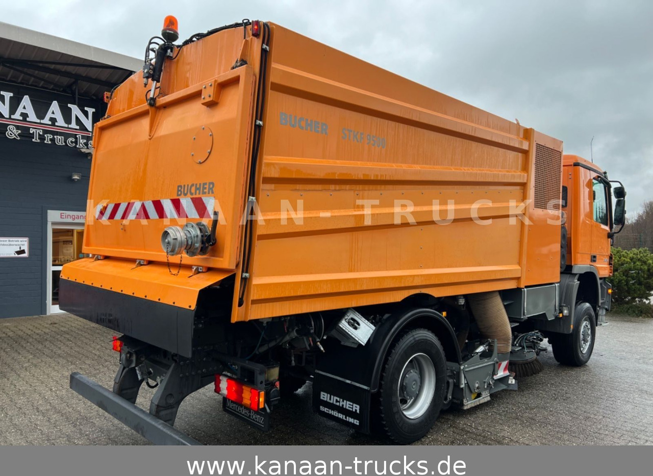 Mercedes-Benz 2032 Actros 4x4 Bucher STKF 9500 AIRPORT KLIMA - Tänavapühkimismasin: pilt 5 Mercedes-Benz 2032 Actros 4x4 Bucher STKF 9500 AIRPORT KLIMA - Tänavapühkimismasin: pilt 5