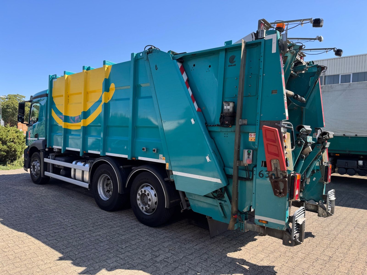 Mercedes-Benz 2533 Antos Müllwagen Zöller ATM bei 90Tkm - Prügiauto: pilt 5 Mercedes-Benz 2533 Antos Müllwagen Zöller ATM bei 90Tkm - Prügiauto: pilt 5