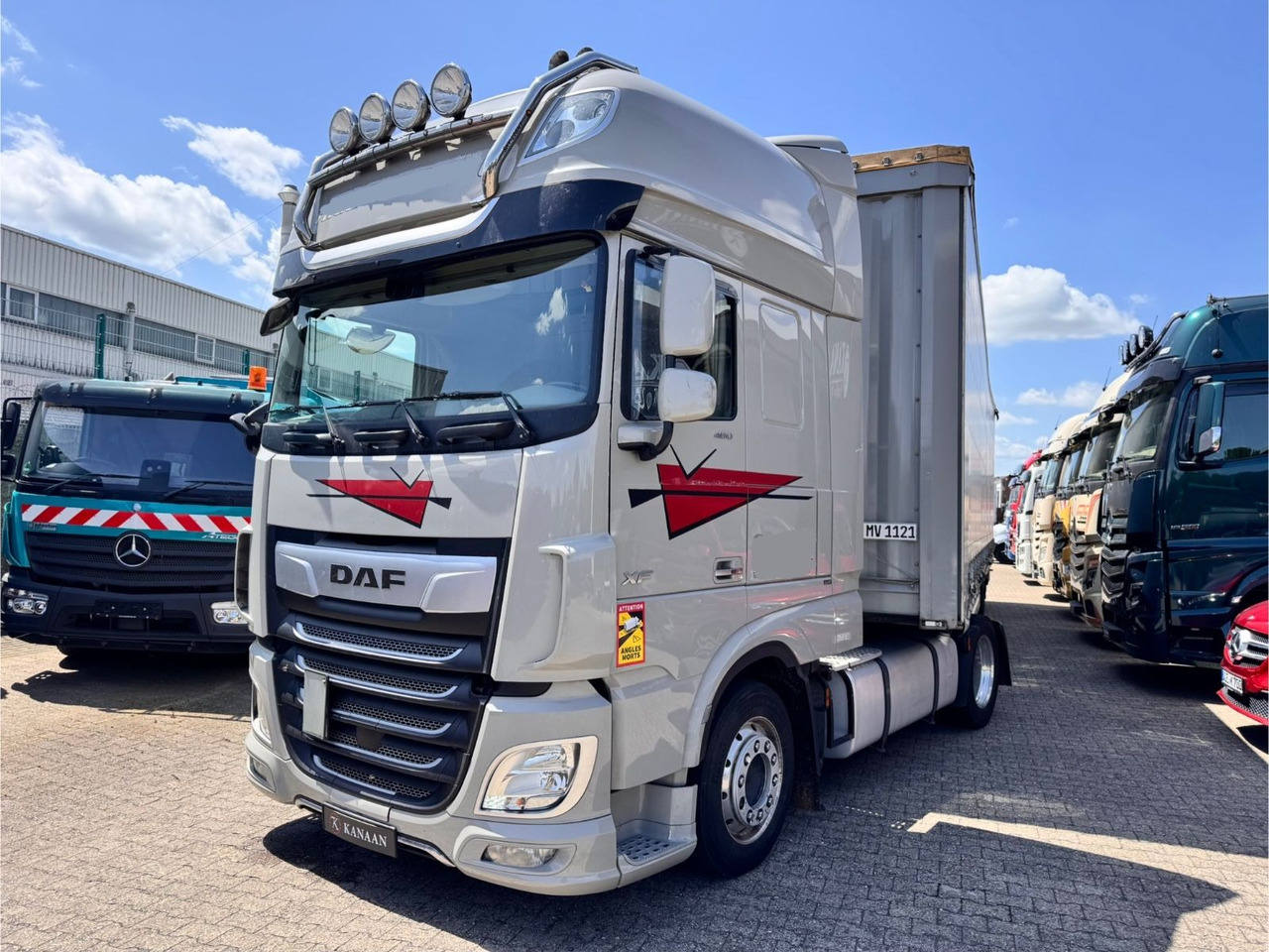 DAF XF 480 FT 4x2 SSC Low Deck Standklima ZF-Intard - Sadulveok: pilt 1 DAF XF 480 FT 4x2 SSC Low Deck Standklima ZF-Intard - Sadulveok: pilt 1