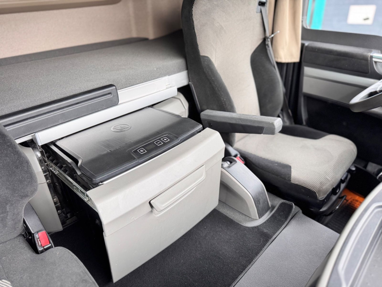 Sadulveok MAN 18.470 LX TGS Hydraulik Walkingfloor & Kipper: pilt 16 Sadulveok MAN 18.470 LX TGS Hydraulik Walkingfloor & Kipper: pilt 16