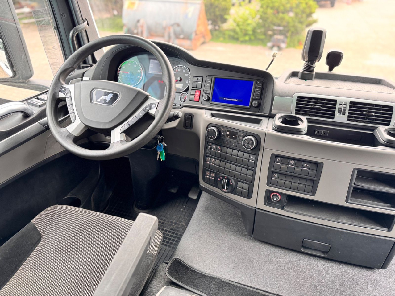 Sadulveok MAN 18.470 LX TGS Hydraulik Walkingfloor & Kipper: pilt 13 Sadulveok MAN 18.470 LX TGS Hydraulik Walkingfloor & Kipper: pilt 13