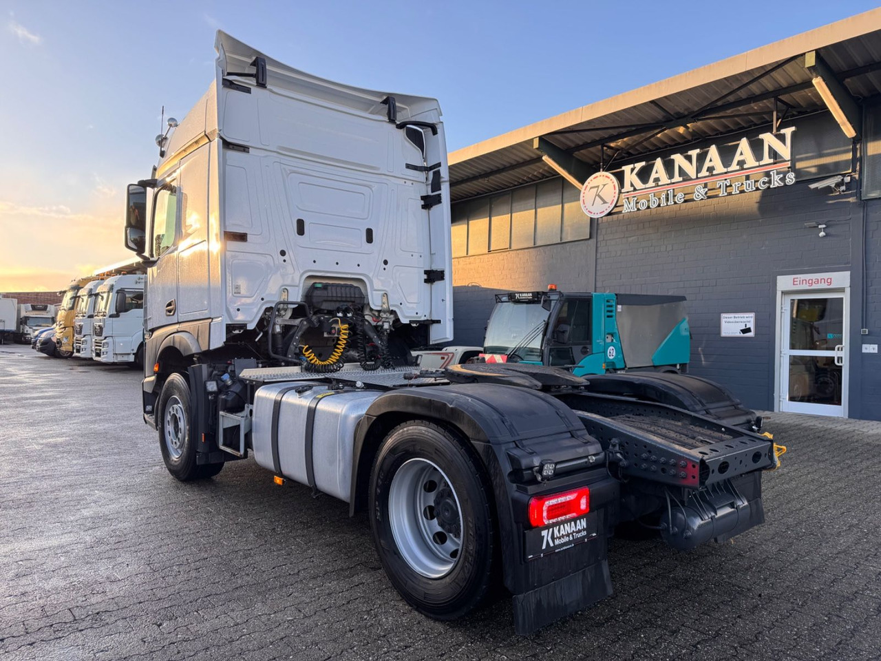 Mercedes-Benz 1846 Actros 5  Hydr. Kipper / Walkingfloor 2-Weg - Sadulveok: pilt 3 Mercedes-Benz 1846 Actros 5  Hydr. Kipper / Walkingfloor 2-Weg - Sadulveok: pilt 3