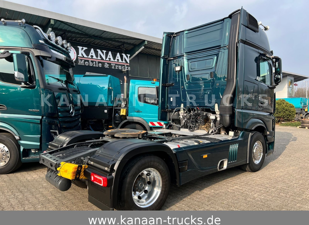 Mercedes-Benz 1858 LS Actros 5 GigaSpace leder Xenon 1860 1863 - Sadulveok: pilt 4 Mercedes-Benz 1858 LS Actros 5 GigaSpace leder Xenon 1860 1863 - Sadulveok: pilt 4