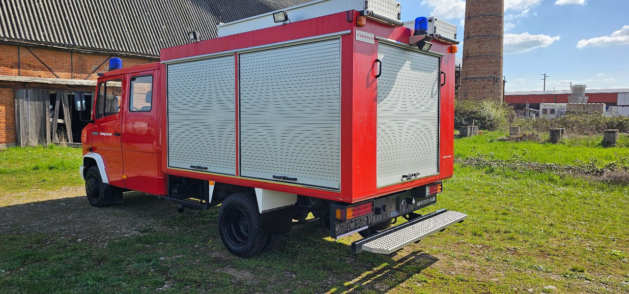 Mercedes-Benz Feuerwehr 609 105km/h Oldtimer Campervan - Tuletõrjeauto: pilt 3 Mercedes-Benz Feuerwehr 609 105km/h Oldtimer Campervan - Tuletõrjeauto: pilt 3