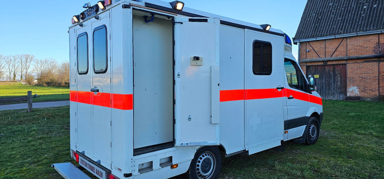 Kiirabiauto Volkswagen Crafter ELW  Rettungswagen Camper Van: pilt 8