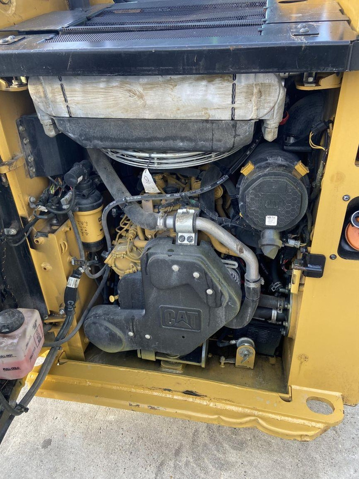 CAT 226 D3 (5867) - Kompaktlaadur: pilt 5 CAT 226 D3 (5867) - Kompaktlaadur: pilt 5