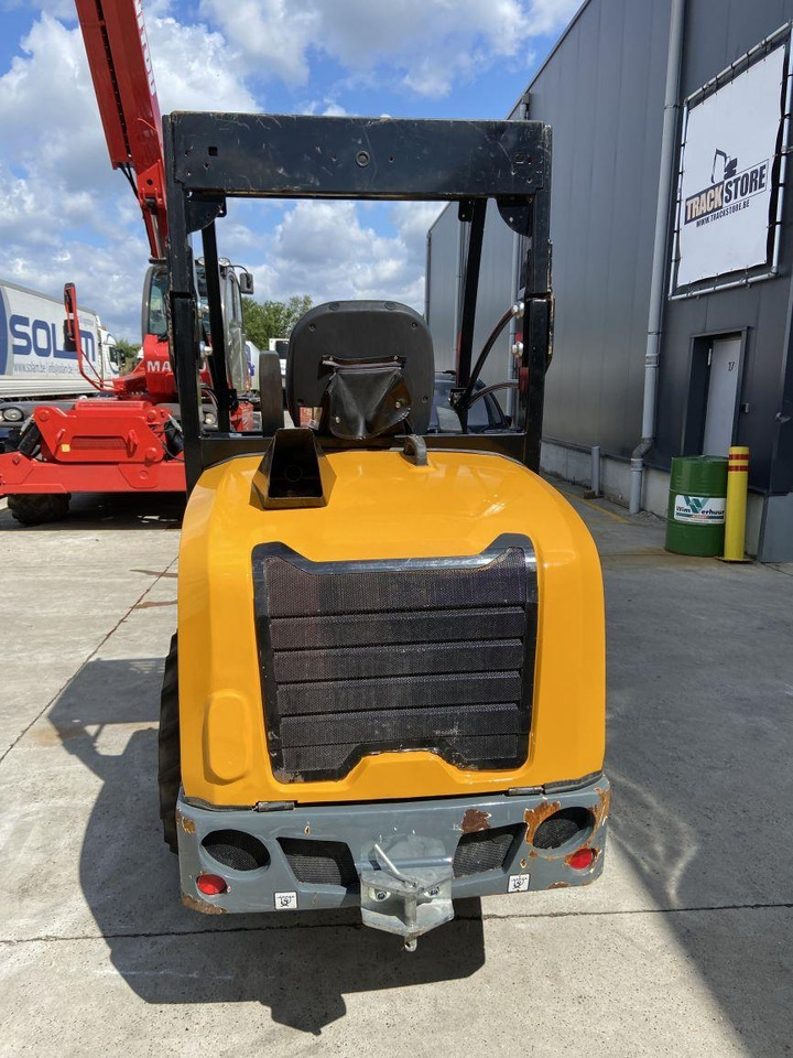 GiANT G2700 Xtra HD (6436) - Minilaadur: pilt 5 GiANT G2700 Xtra HD (6436) - Minilaadur: pilt 5