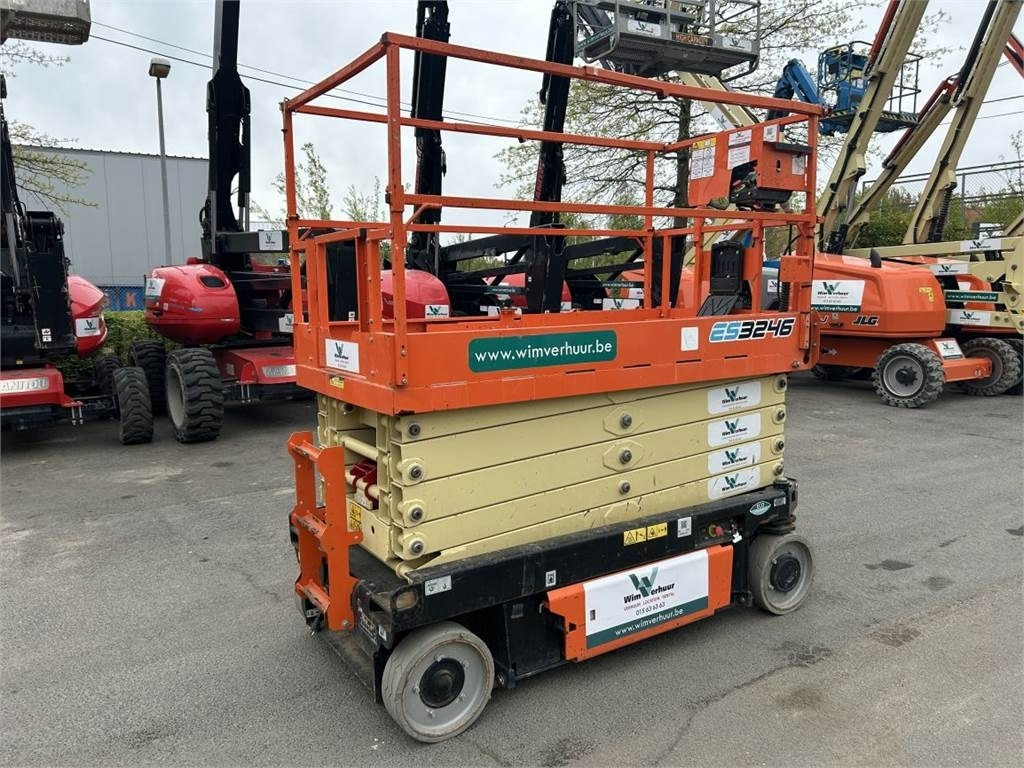 JLG 3246ES (6778) - Käärlift: pilt 2 JLG 3246ES (6778) - Käärlift: pilt 2