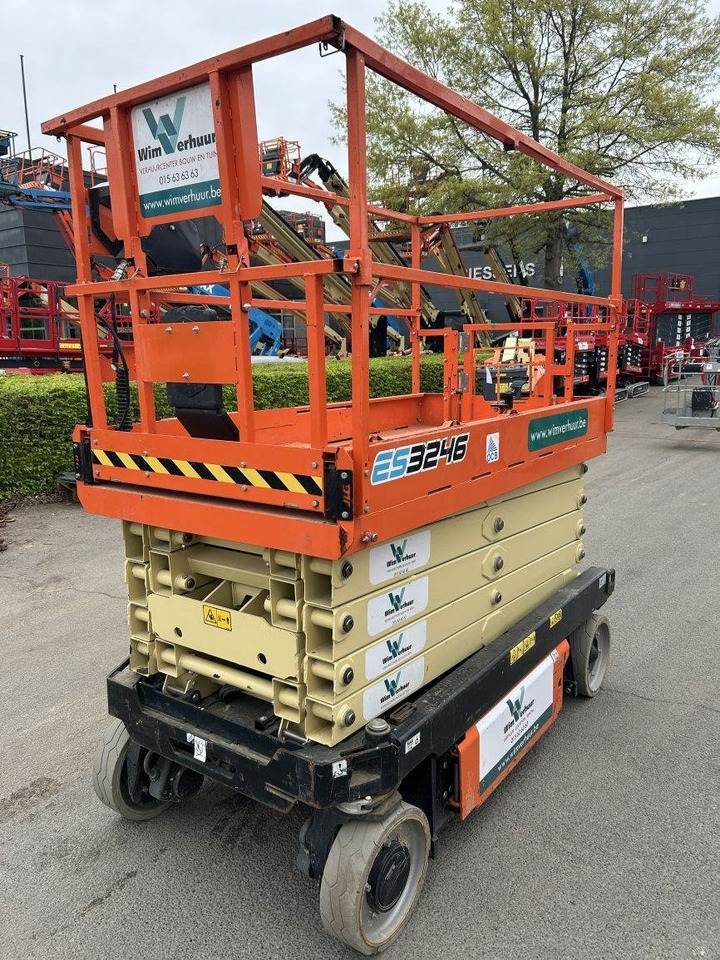 JLG 3246ES (6778) - Käärlift: pilt 1 JLG 3246ES (6778) - Käärlift: pilt 1