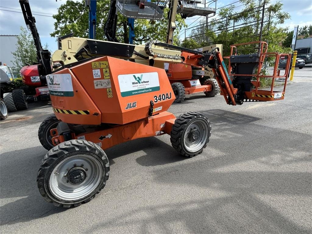 JLG 340AJ (4972) - Liigendpoom: pilt 1 JLG 340AJ (4972) - Liigendpoom: pilt 1