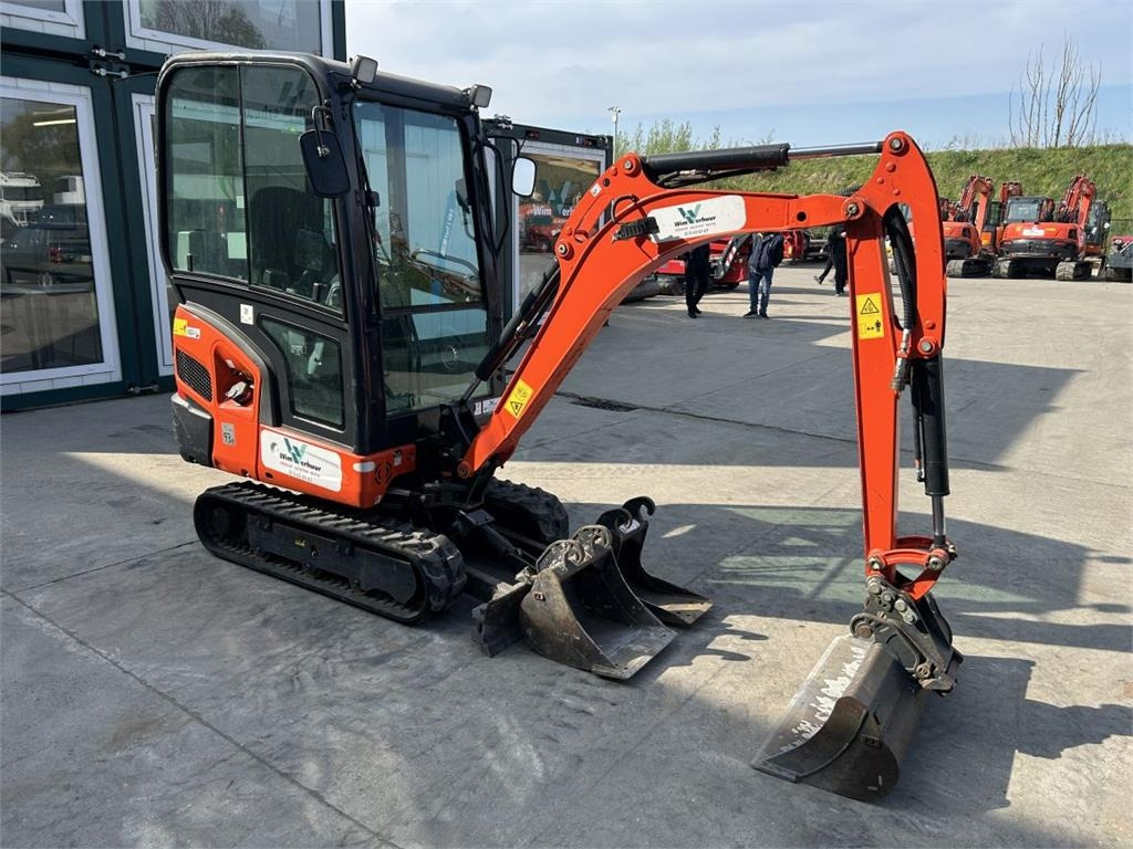 Kubota KX019-4 (8684) - Miniekskavaator: pilt 2 Kubota KX019-4 (8684) - Miniekskavaator: pilt 2