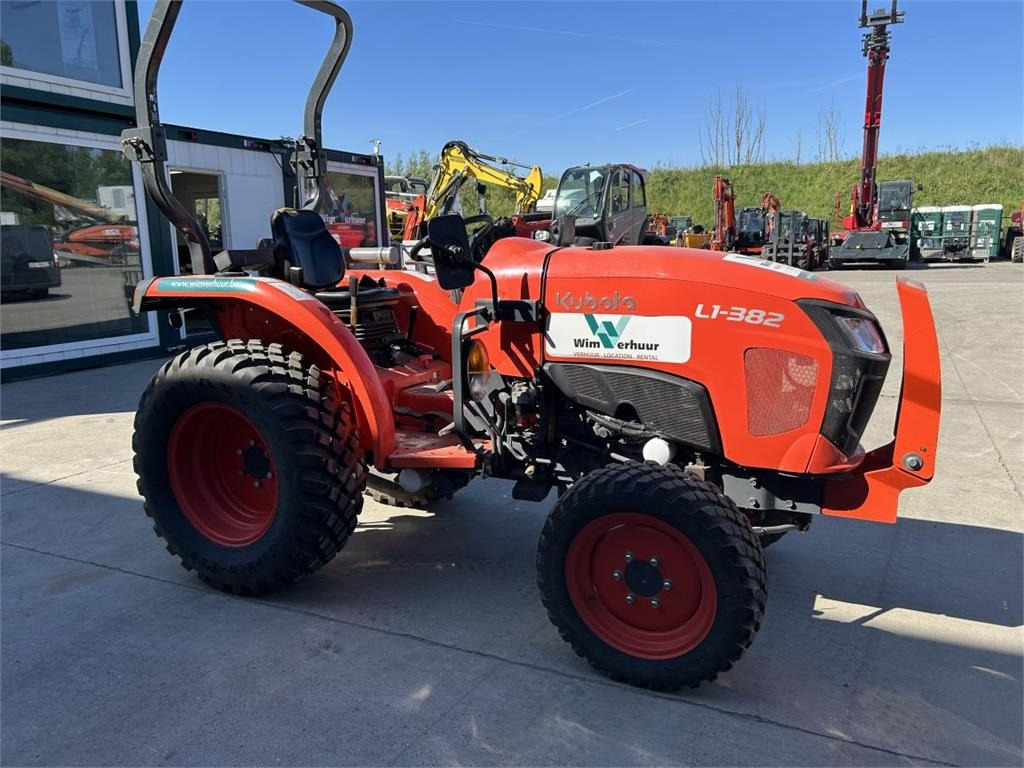 Kubota L1-382 (5283) - Munitsipaaltraktor: pilt 4 Kubota L1-382 (5283) - Munitsipaaltraktor: pilt 4