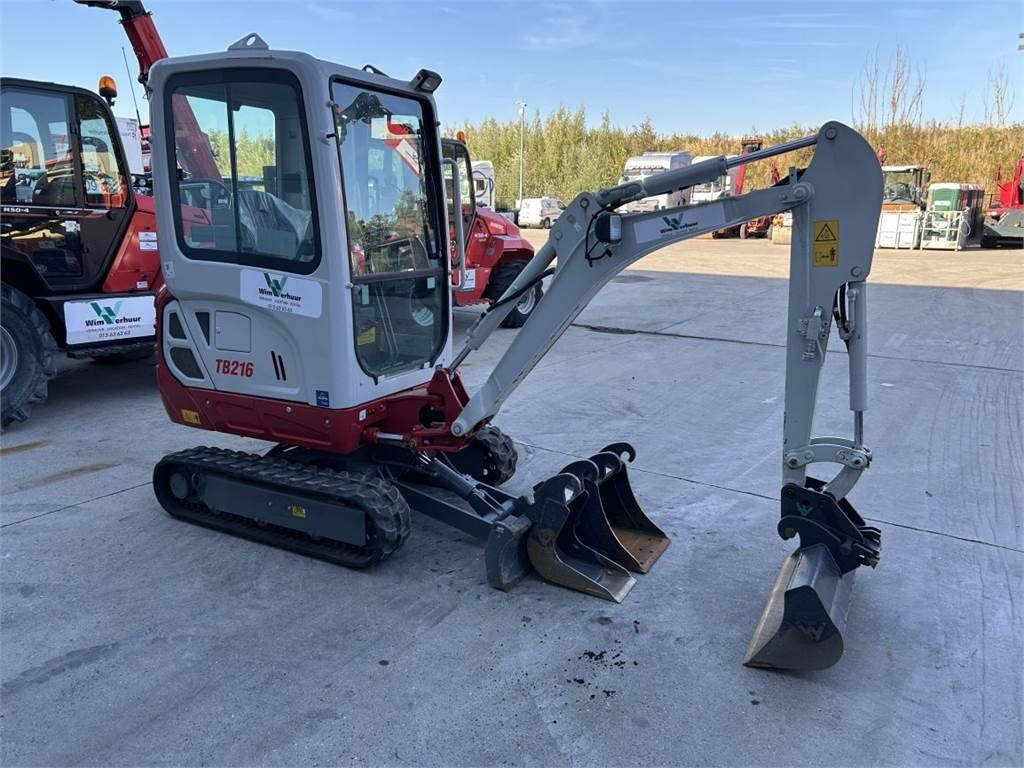 Takeuchi TB216 (11387) - Miniekskavaator: pilt 2 Takeuchi TB216 (11387) - Miniekskavaator: pilt 2