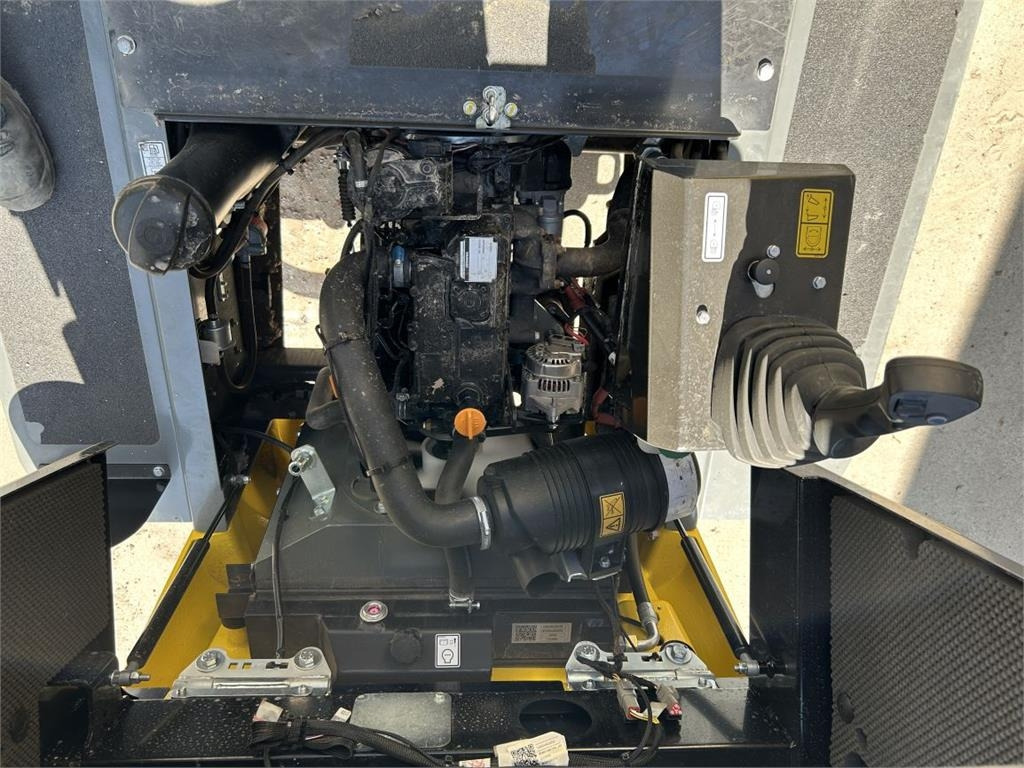 Mini kallur Wacker Neuson DW20 (8945): pilt 13 Mini kallur Wacker Neuson DW20 (8945): pilt 13