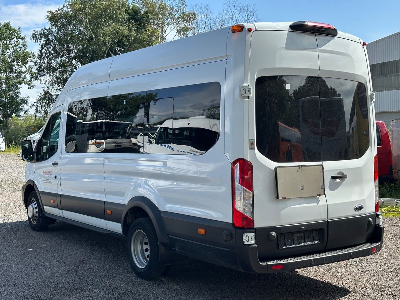 Ford Transit (Klima*PDC Vo+Hi*18 Sitze) - Väikebuss, Mikrobuss: pilt 2 Ford Transit (Klima*PDC Vo+Hi*18 Sitze) - Väikebuss, Mikrobuss: pilt 2