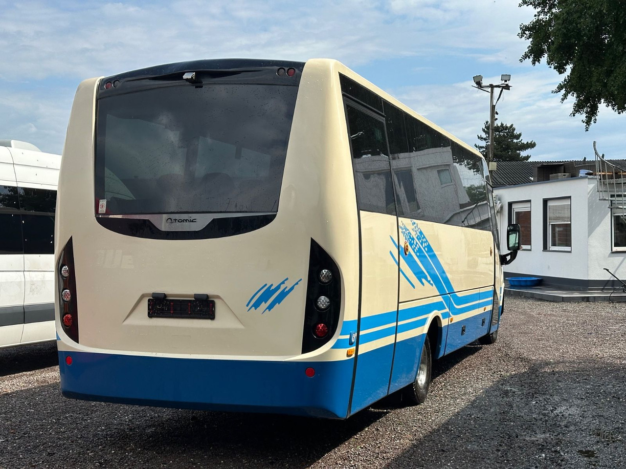 Iveco AN21 Atomic(MotorNeu*7.2t*Hecknied)Rapido Rosero - Väikebuss, Mikrobuss: pilt 2 Iveco AN21 Atomic(MotorNeu*7.2t*Hecknied)Rapido Rosero - Väikebuss, Mikrobuss: pilt 2