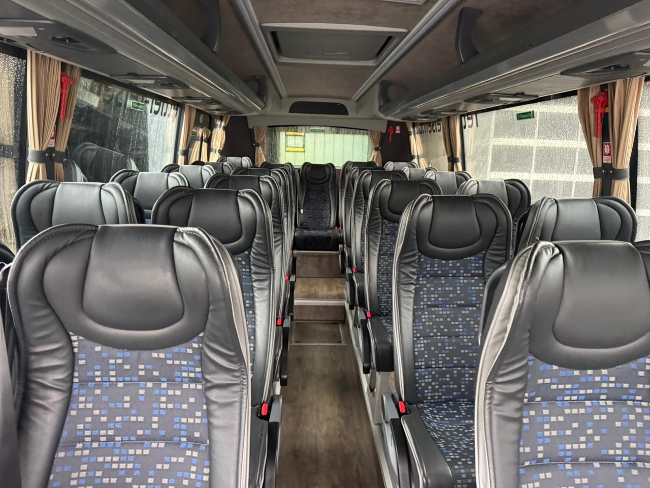 Iveco Atomic AN21 (wenig Km*7.2t) Rosero/ Rapido - Väikebuss, Mikrobuss: pilt 5 Iveco Atomic AN21 (wenig Km*7.2t) Rosero/ Rapido - Väikebuss, Mikrobuss: pilt 5