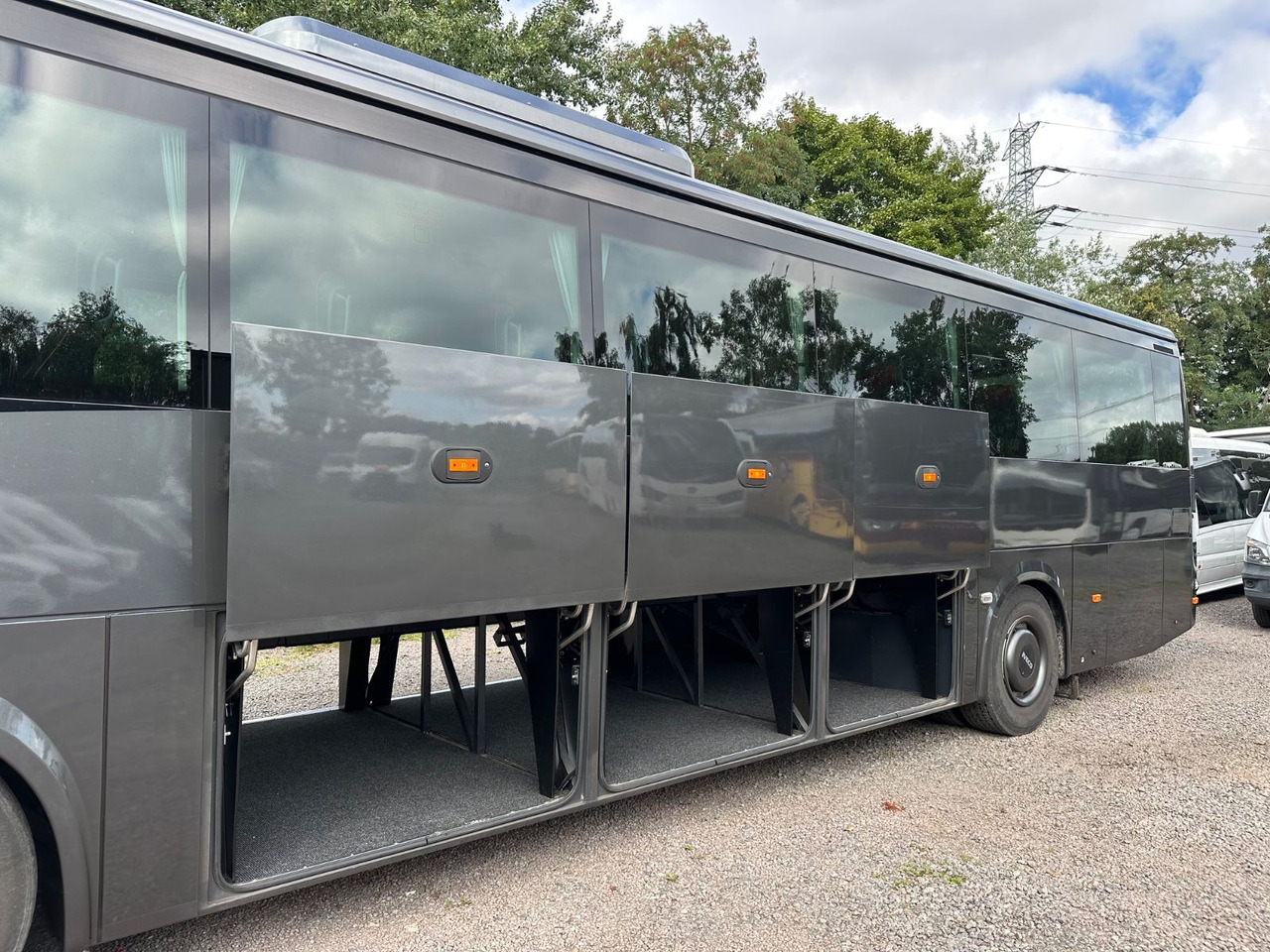 Iveco EVADYS H (55 Sitze*Schalt*176 tKm) - Väikebuss, Mikrobuss: pilt 4 Iveco EVADYS H (55 Sitze*Schalt*176 tKm) - Väikebuss, Mikrobuss: pilt 4