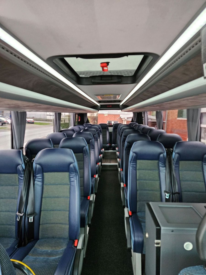 Iveco RAPIDO (Garantie 06.2027*30 Sitze) Rosero - Väikebuss, Mikrobuss: pilt 2 Iveco RAPIDO (Garantie 06.2027*30 Sitze) Rosero - Väikebuss, Mikrobuss: pilt 2