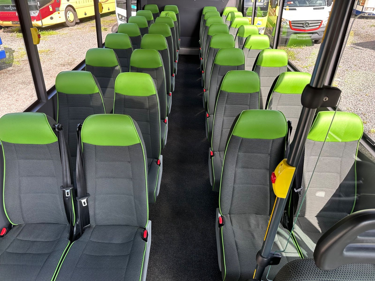 Iveco Rapido 70C18 (wenig Km*7.2t*33 Sitze) Rosero - Väikebuss, Mikrobuss: pilt 4 Iveco Rapido 70C18 (wenig Km*7.2t*33 Sitze) Rosero - Väikebuss, Mikrobuss: pilt 4