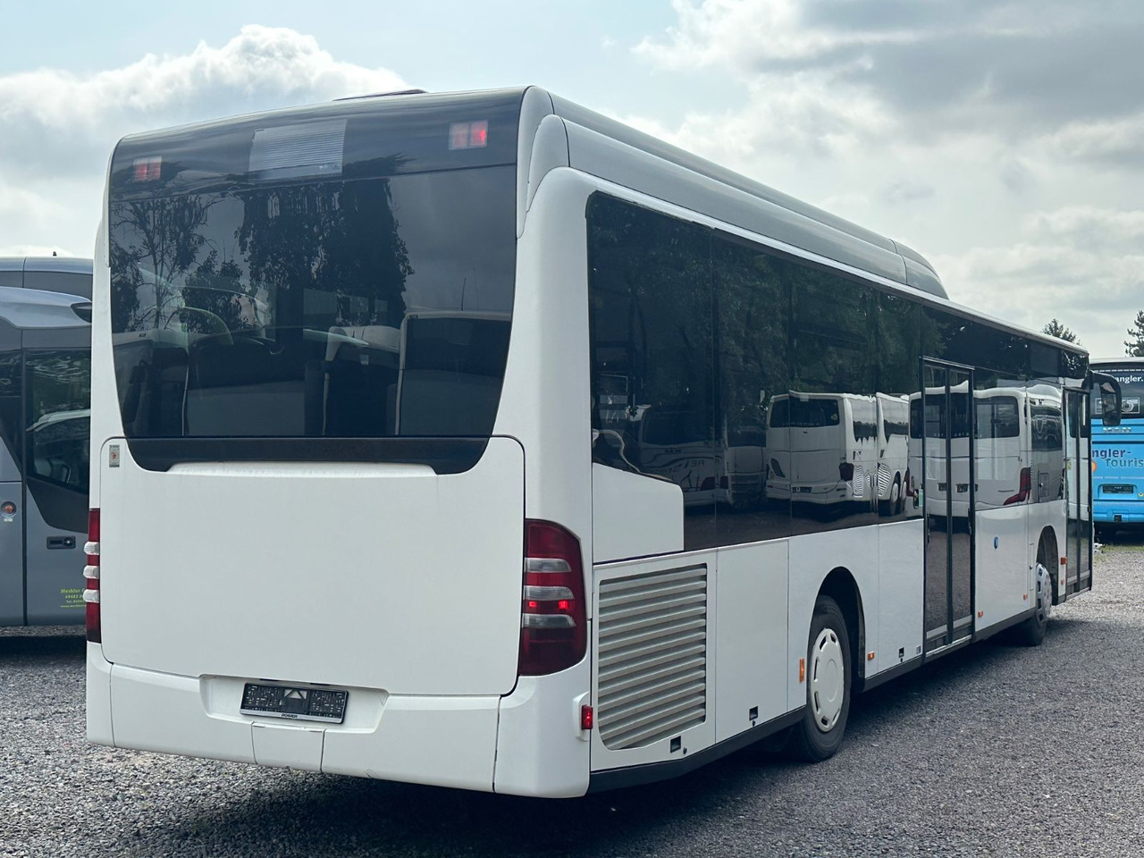 Mercedes-Benz O 530 Citaro LE (Klima*TÜV 01.2026) - Linnaliini buss: pilt 2 Mercedes-Benz O 530 Citaro LE (Klima*TÜV 01.2026) - Linnaliini buss: pilt 2