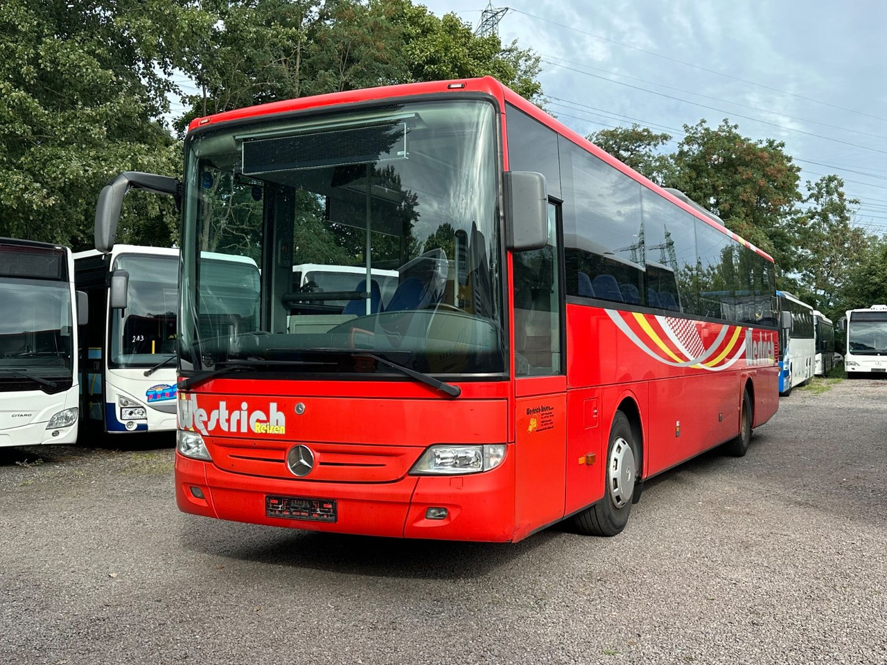 Mercedes-Benz O550 Integro (56 Sitze*Klima*Schalt) - Maakonnaliini buss: pilt 1 Mercedes-Benz O550 Integro (56 Sitze*Klima*Schalt) - Maakonnaliini buss: pilt 1