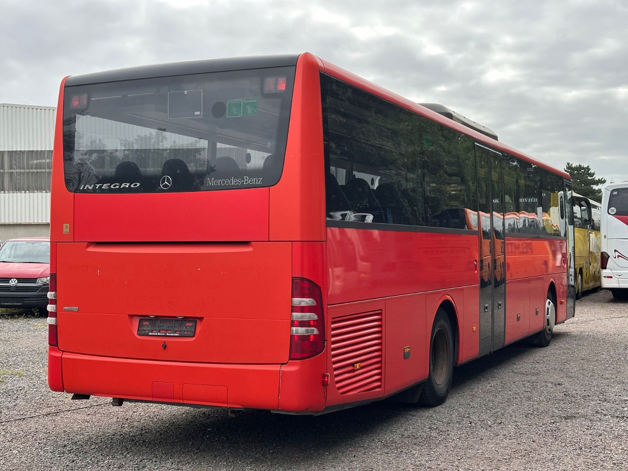 Maakonnaliini buss Mercedes-Benz O550 Integro (56 Sitze*Klima*Schalt): pilt 8