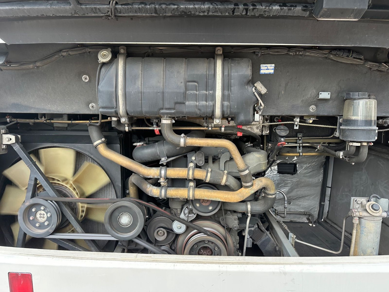 Mercedes-Benz O560 Intouro (EEV*Schalt) - Maakonnaliini buss: pilt 4 Mercedes-Benz O560 Intouro (EEV*Schalt) - Maakonnaliini buss: pilt 4