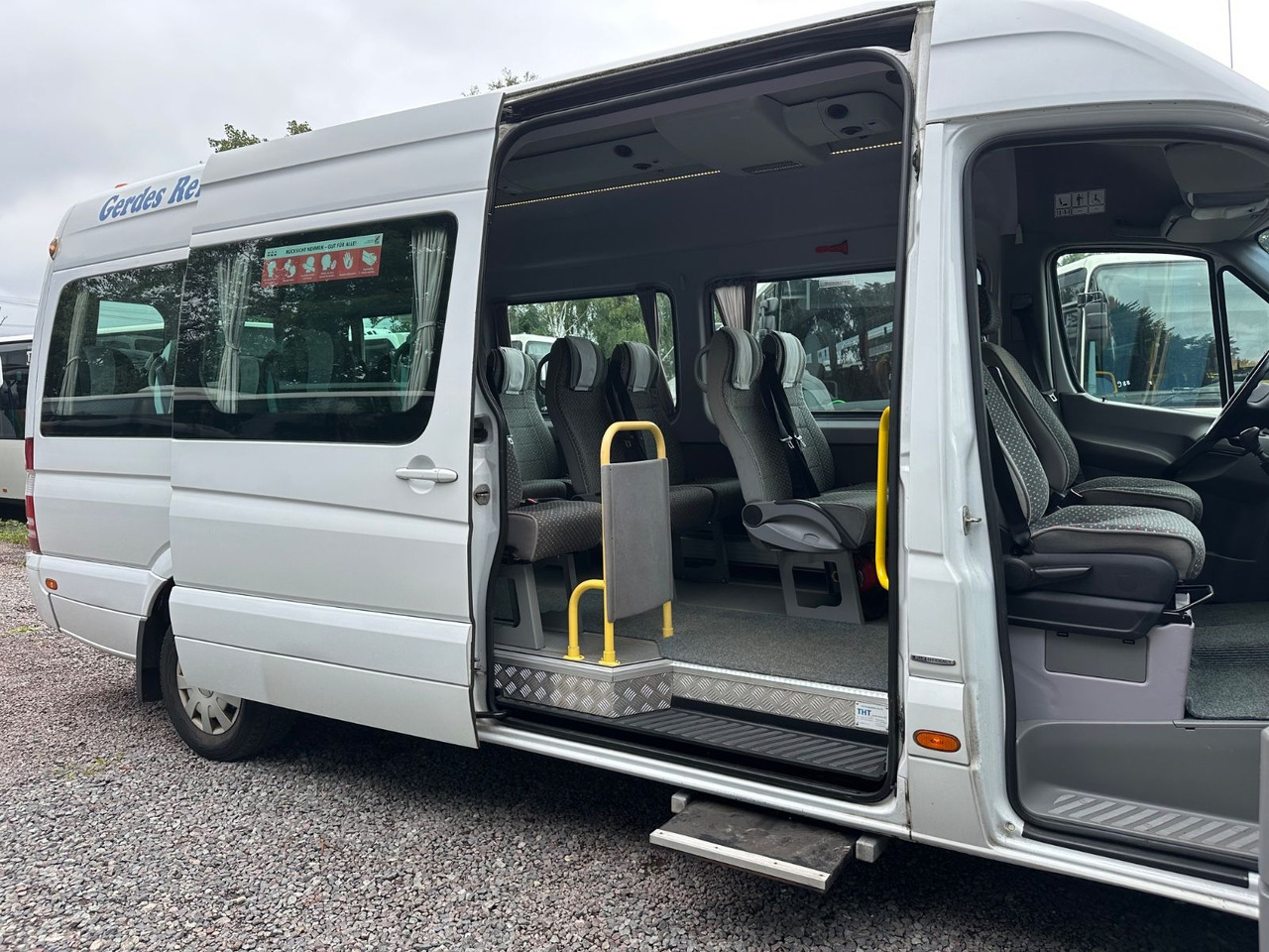 Mercedes-Benz Sprinter 316 CDi (17Sitze*DE*AC*Reise) - Väikebuss, Mikrobuss: pilt 3 Mercedes-Benz Sprinter 316 CDi (17Sitze*DE*AC*Reise) - Väikebuss, Mikrobuss: pilt 3