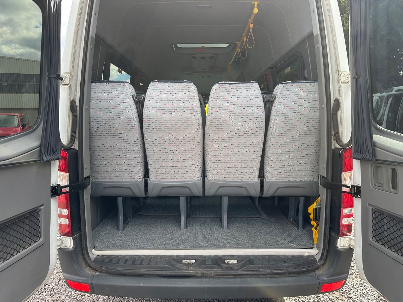 Mercedes-Benz Sprinter 516 CDi - Väikebuss, Mikrobuss: pilt 4 Mercedes-Benz Sprinter 516 CDi - Väikebuss, Mikrobuss: pilt 4