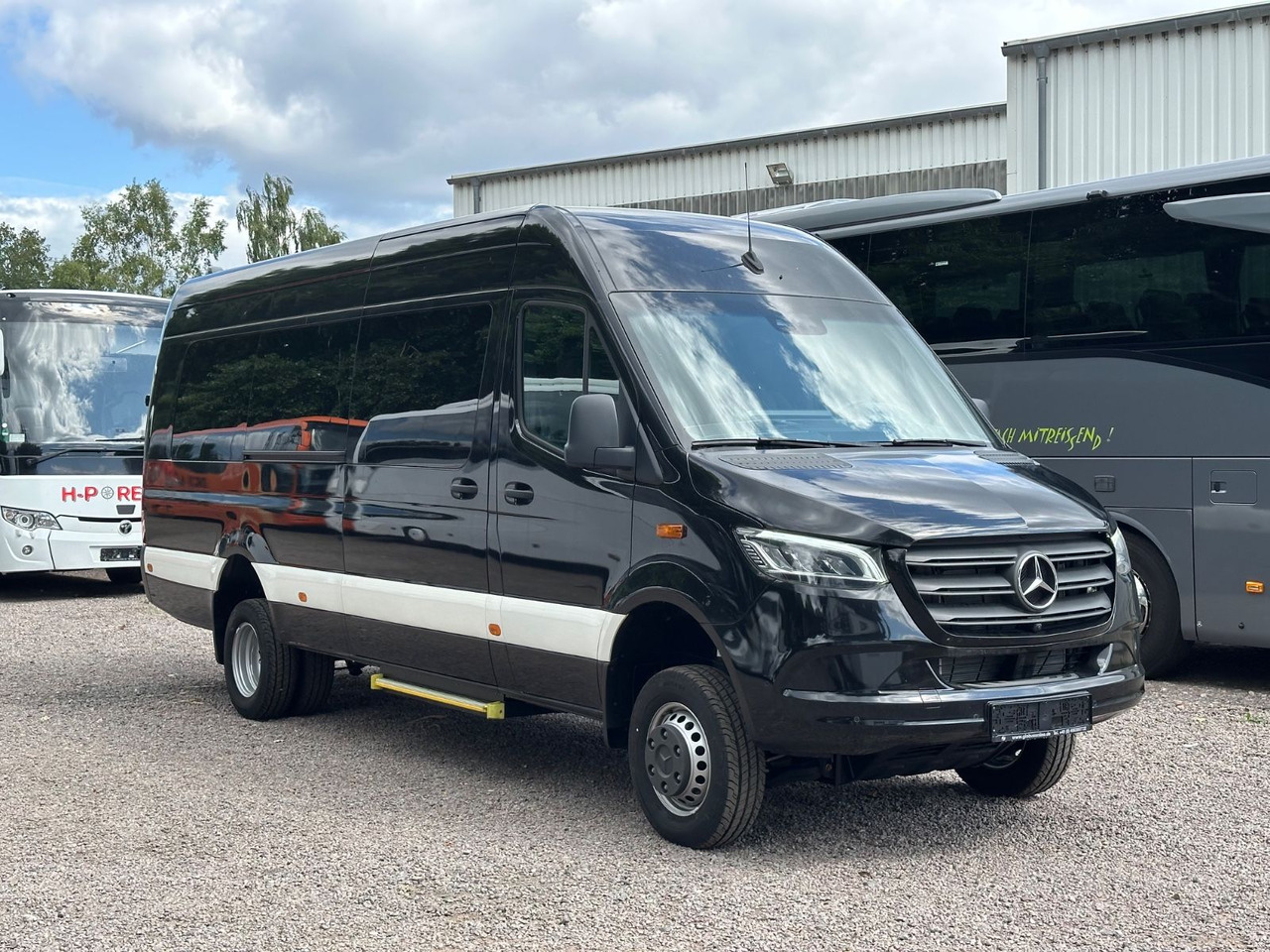 Mercedes-Benz Sprinter 519 CDi 4x4 H+L 360° Cam.*Navi*253.4 Km - Väikebuss, Mikrobuss: pilt 1 Mercedes-Benz Sprinter 519 CDi 4x4 H+L 360° Cam.*Navi*253.4 Km - Väikebuss, Mikrobuss: pilt 1