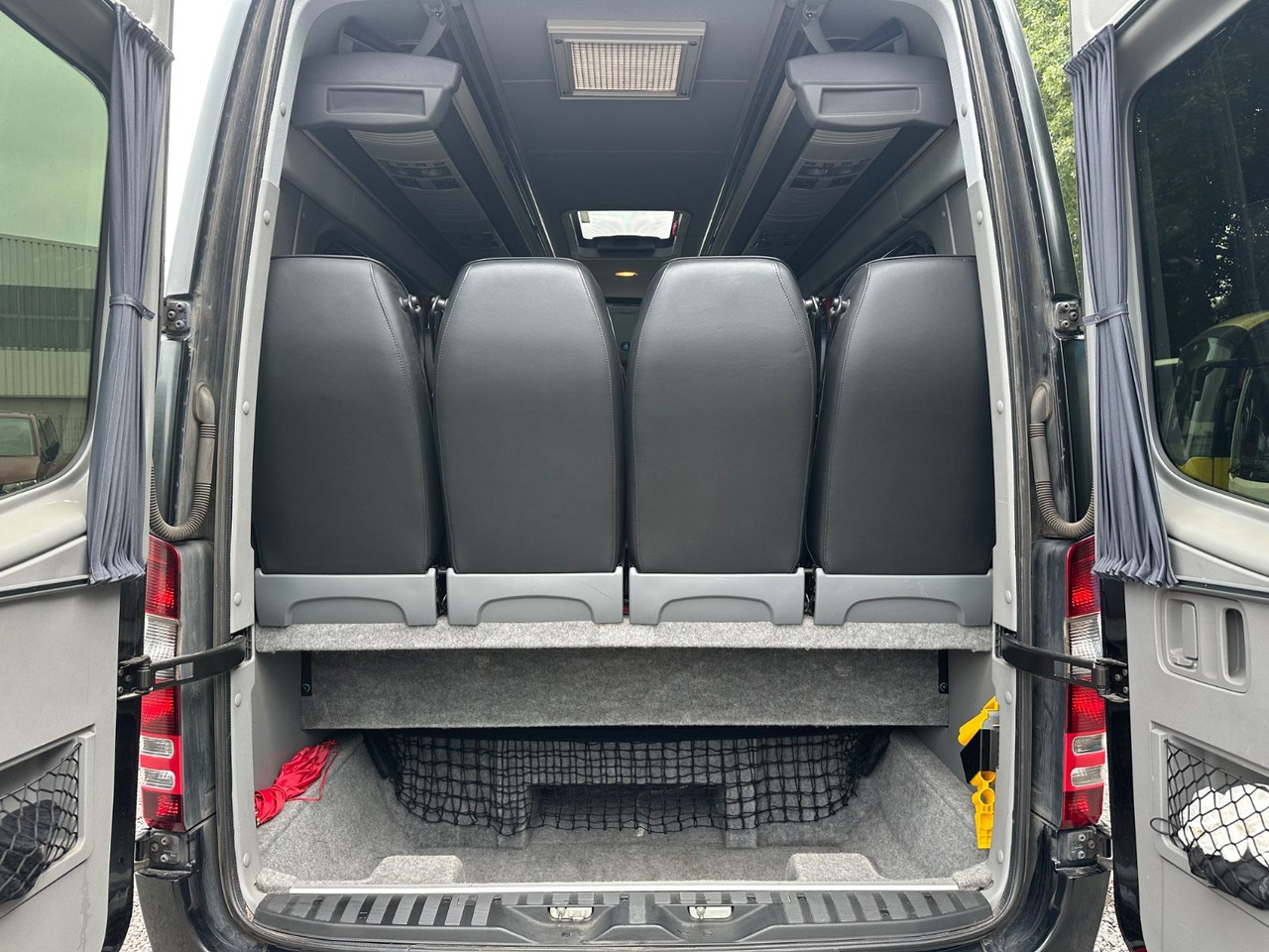 Mercedes-Benz Sprinter 519 CDi (Euro 6*Leder Sitze) - Väikebuss, Mikrobuss: pilt 4 Mercedes-Benz Sprinter 519 CDi (Euro 6*Leder Sitze) - Väikebuss, Mikrobuss: pilt 4