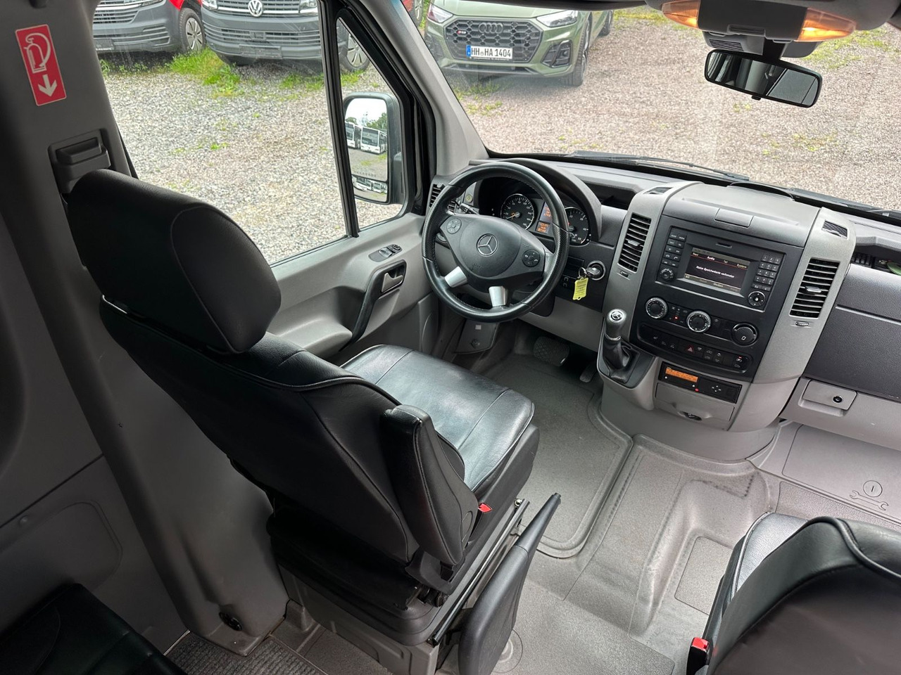 Mercedes-Benz Sprinter 519 CDi (Euro 6*Leder Sitze) - Väikebuss, Mikrobuss: pilt 4 Mercedes-Benz Sprinter 519 CDi (Euro 6*Leder Sitze) - Väikebuss, Mikrobuss: pilt 4