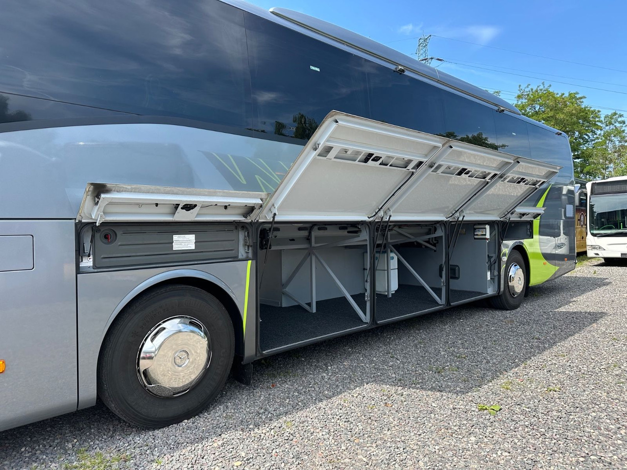 Mercedes-Benz Tourismo E 15 RHD (wenig Km*TOP*DE) - Kaugsõidu buss: pilt 5 Mercedes-Benz Tourismo E 15 RHD (wenig Km*TOP*DE) - Kaugsõidu buss: pilt 5
