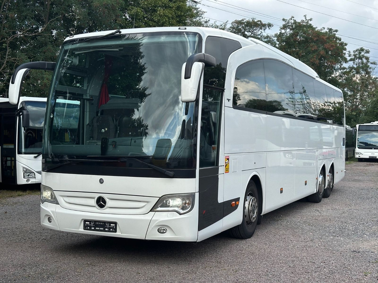 Mercedes-Benz Travego O580 16 RHD-M (LuxLine*Euro 6*TOP*DE) - Kaugsõidu buss: pilt 1 Mercedes-Benz Travego O580 16 RHD-M (LuxLine*Euro 6*TOP*DE) - Kaugsõidu buss: pilt 1