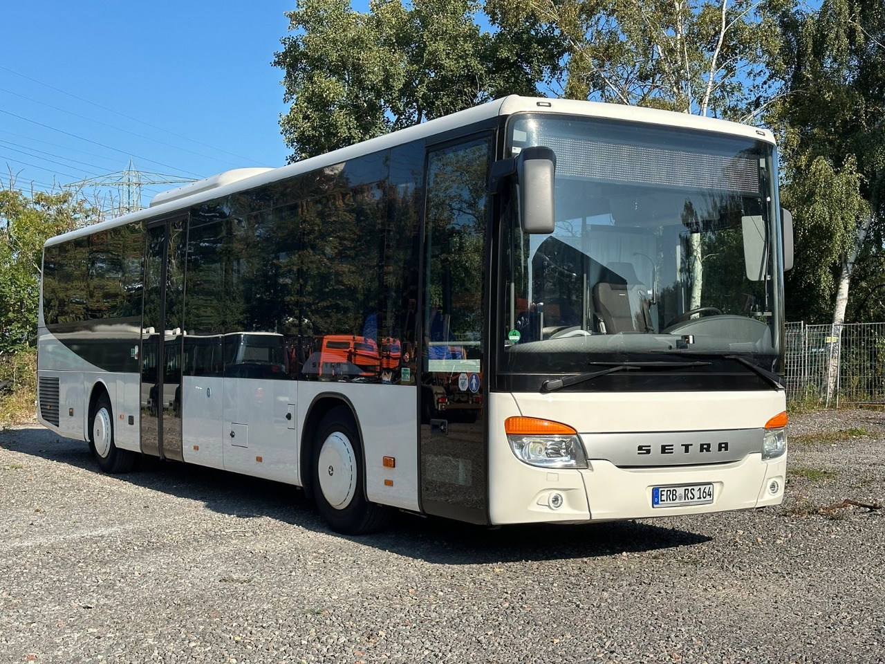Setra S 415 LE Business (374 tKm*TOP) - Linnaliini buss: pilt 2 Setra S 415 LE Business (374 tKm*TOP) - Linnaliini buss: pilt 2