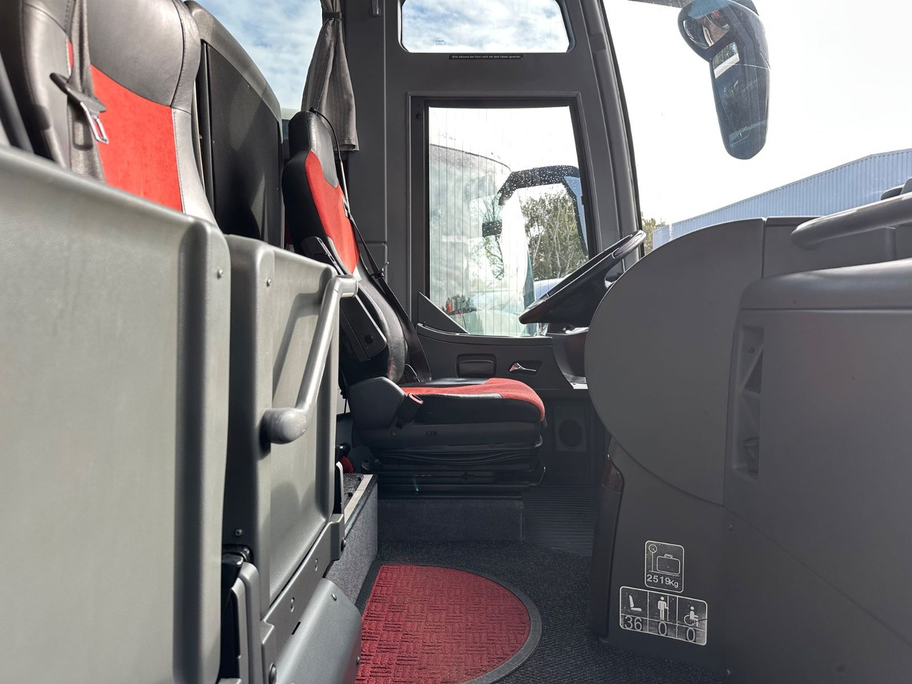 Kaugsõidu buss Setra S 416 HDH (V.I.P 2+1 Sitze*Panorama*TOP): pilt 15 Kaugsõidu buss Setra S 416 HDH (V.I.P 2+1 Sitze*Panorama*TOP): pilt 15