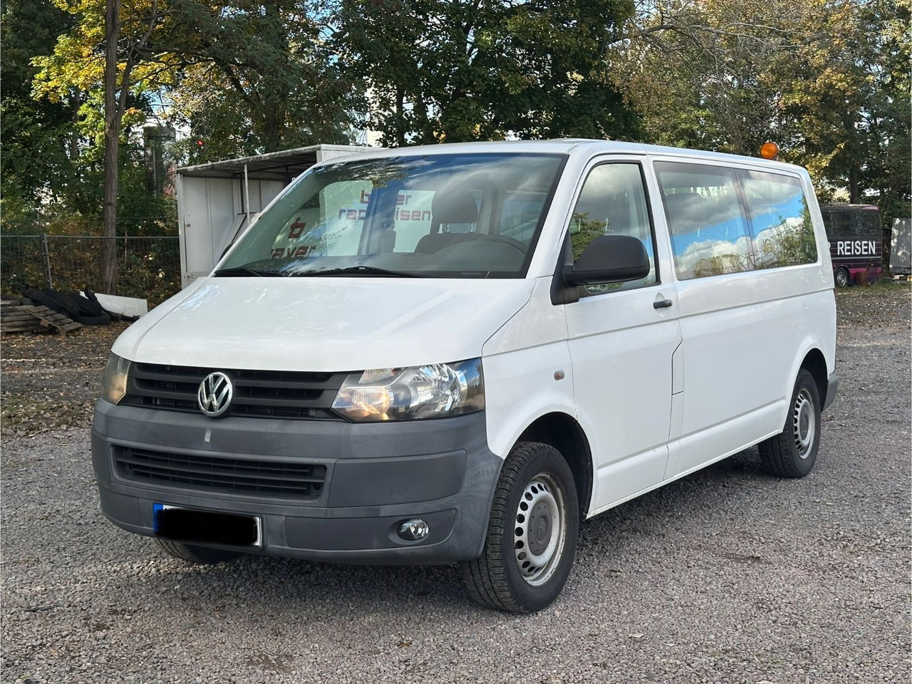 Volkswagen T5 Kombi - Mikrobuss: pilt 1 Volkswagen T5 Kombi - Mikrobuss: pilt 1